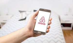 Airbnb blocks some 1-night reservations for NYE in Arizona