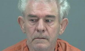 Arizona police arrest 70-year-old traveling with wife's dead body