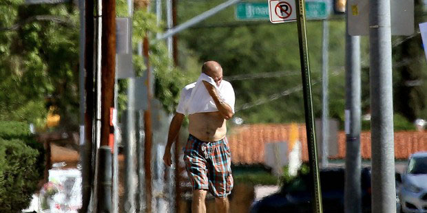 (A.E. Araiza/Arizona Daily Star via AP)...
