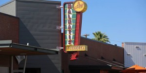Pie high: Lou Malnati's opening day has arrived in Phoenix