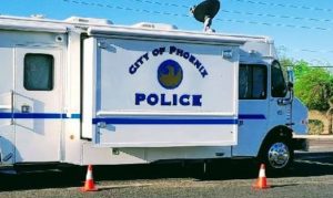 Phoenix police looking for suspects in separate 2016 aggravated robberies