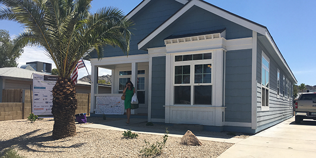 (Sharon Mittelman/KTAR)...