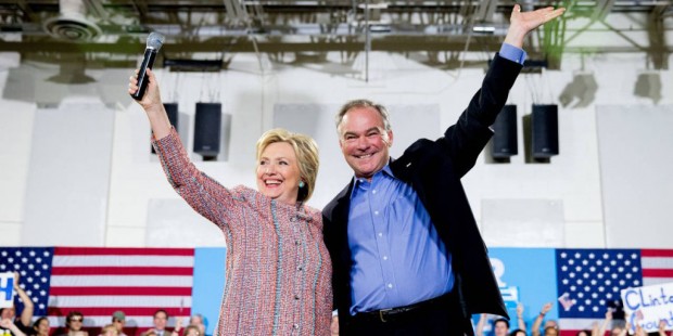 (AP Photo/Andrew Harnik)...