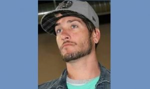 Phoenix police looking for clues in man's 2016 death, apartment fire