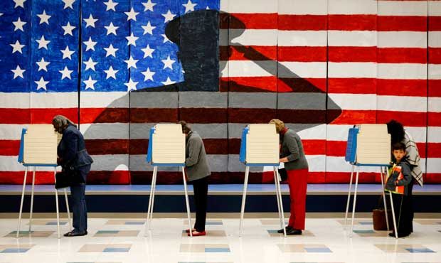 (Shelby Lum/Richmond Times-Dispatch via AP)...