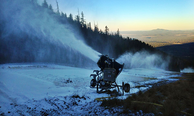 (Arizona Snowbowl Photo)...