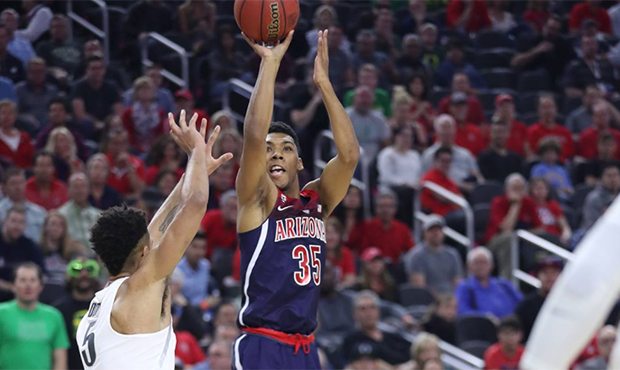 (Facebook/Arizona Athletics)...