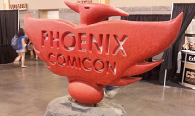 (Phoenix Comicon 2014)...
