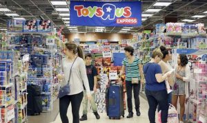 3 Phoenix-area Toys R Us begin going-out-of-business sales