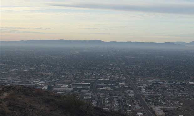 (Phoenix Skyline bad air webcam)...