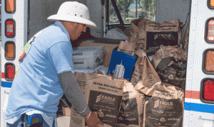 With Arizona food banks in need, letter carriers make donating easy