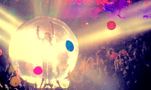 (Twitter Photo/Wayne Coyne)...