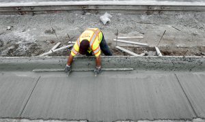 I-10 near Sky Harbor to be restricted overnight this week for maintenance