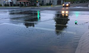 Another round of hard rain blasts Tempe, floods US 60