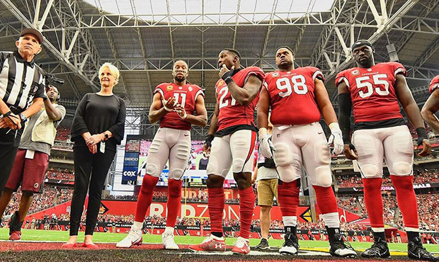 (Twitter Photo/@AZCardinals)...