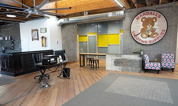 (Creative Center of Scottsdale Photo)...