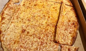 Best Phoenix-area spots to celebrate National Cheese Pizza Day