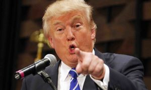 Trump threatens to use troops to close border at Mexico to stop caravan