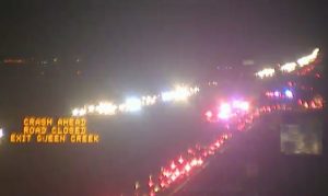 Wrong-way driver crashes into another car on Interstate 10 near Phoenix