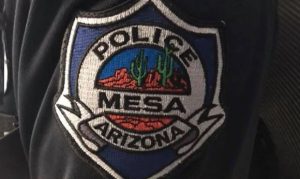 Mesa police shoot at, arrest man following foot chase