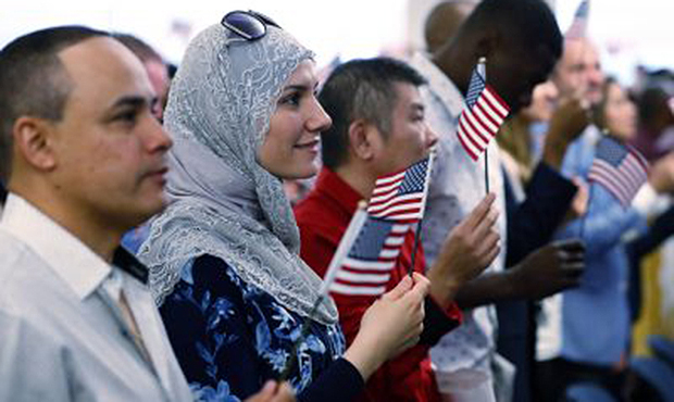 (AP Photo/Wilfredo Lee)...