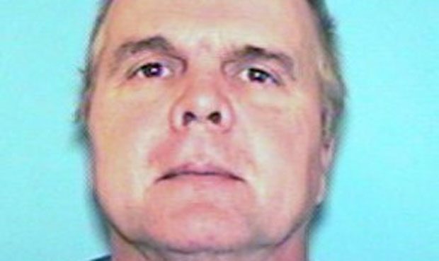 Related Divorce argument ends in apparent murder-suicide in Lake Havasu City, police say60-year-old...