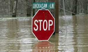 Phoenix-area volunteers head to flooded South for disaster recovery