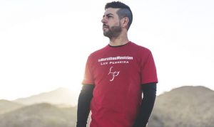 Phoenix's 'Marathon Musician' embarks on epic run for charity