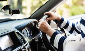 What can Arizona drivers do if they are in a road rage incident?