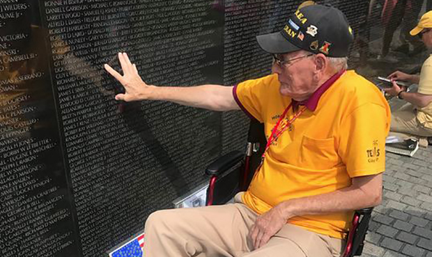 (Honor Flight Arizona Photo)...