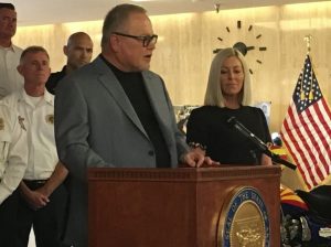 Internet tycoon makes $3.6 million donation to Phoenix police charity