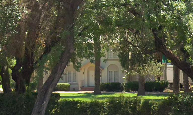 (Google Maps)...