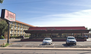 Jerry's Restaurant in Phoenix closing for good Wednesday after 53 years