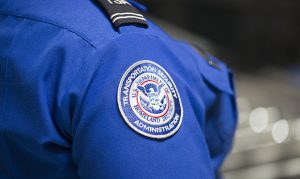 Man accused of attacking 5 TSA agents at Phoenix Sky Harbor