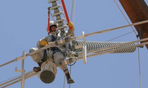 Regulators vote to bar most Arizona utilities from summer disconnections