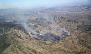 Woodbury Fire east of Phoenix grows to 9,300 acres