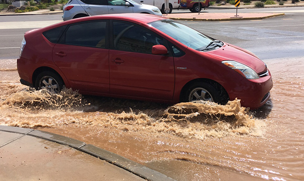 Part Of North Phoenix Intersection Closed Due To Water Main Break