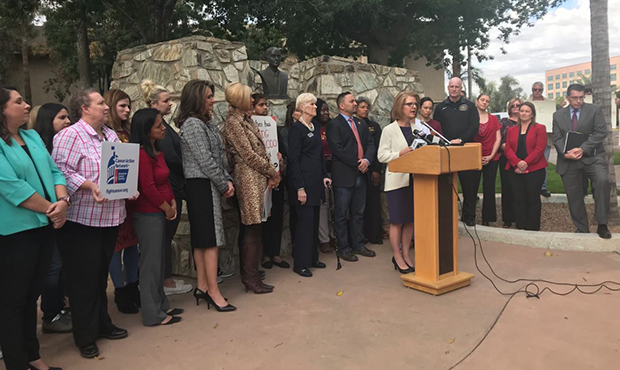 (KTAR News Photo/Griselda Zetino)...