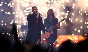 Maroon 5 bringing moves like Jagger to Phoenix in 2020