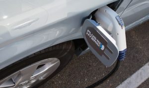 Arizona pulls plug on energy efficient plate program with HOV privilege