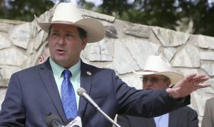 Republican lawmaker sinks Arizona House bid to pass state budget