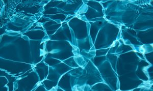 1-year-old boy pulled from Glendale pool in critical condition