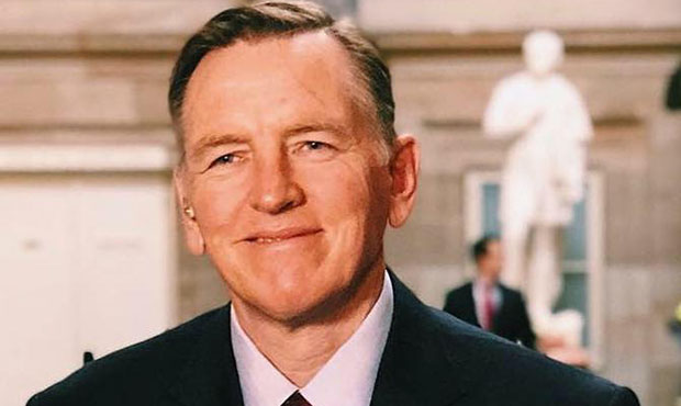 (Facebook photo/Rep. Paul Gosar)...