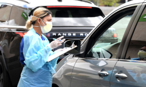 Walgreens to provide 2 coronavirus drive-thru test locations in Arizona