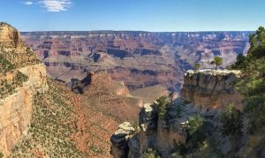 Grand Canyon officials urge hikers to be smart, safe during fall season