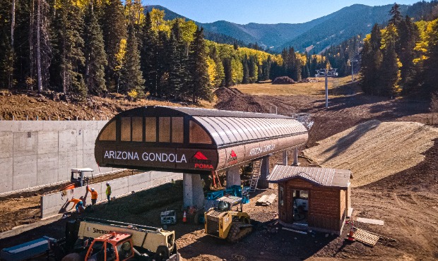 (Arizona Snowbowl Photo)...