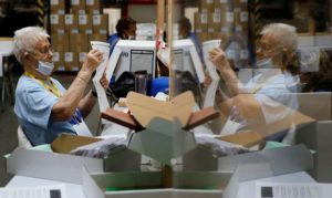 Trump again cuts Biden lead in Arizona as more ballots counted