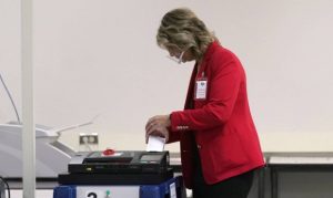 2,500 ballots to be inspected in suit by Arizona GOP chief Ward