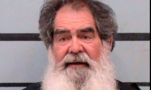 Arizona man accused of holding 11 Texas National Guardsmen at gunpoint