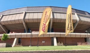 Beating the heat: State-run COVID-19 vaccine site opens inside ASU arena